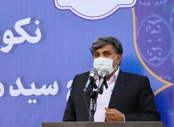 تکریم خدمات بزرگان تاریخ، روحیه و اعتماد به نفس جوانان را افزایش می‌دهد