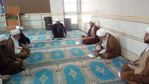 بازدید رئیس دفتر تبلیغات اسلامی خوزستان از مدرسه علمیه سوسنگرد