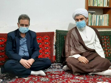 پیام خون شهدا؛ ایستادگی در برابر ظالم است