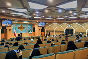 محفل ادبی «نور علی نور» در قم برگزار شد