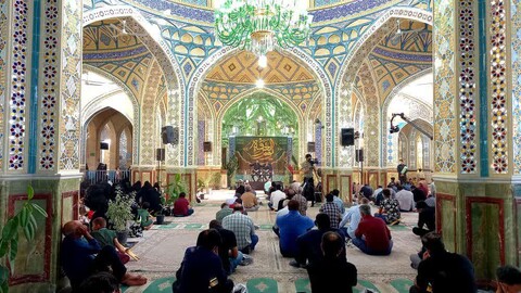 تصاویر/ برگزاری دعای پرفیض عرفه درآستان مقدس هلال بن علی(ع) آران وبیدگل