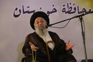 "علما" خادم و حامی مردم هستند