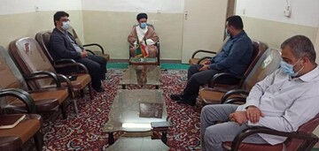 تقدیر امام جمعه دیّر از تلاش های کادر درمان