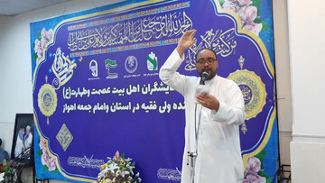 دیدار جمعی از ستایشگران اهل‌بیت(ع) با نماینده ولی فقیه در خوزستان + عکس