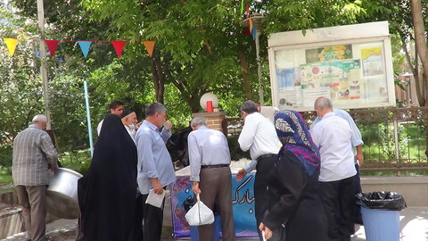 تصاویر / فعالیت فرهنگی طلاب حوزه علمیه طالبیه تبریز در عید غدیر