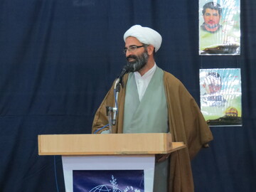 مطالبه گری به معنای دعوا و خشونت نیست