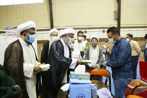تصاویر / بازدید امام جمعه پردیسان از مرکز واکسیناسیون سازمان بسیج جامعه پزشکی