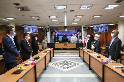 تصاویر / دیدار وزیر امور خارجه بوسنی و هرزگوین با رئیس دانشگاه ادیان و مذاهب