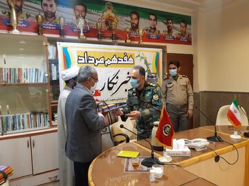 ارتش کمک به مردم را وظیفه خود می داند