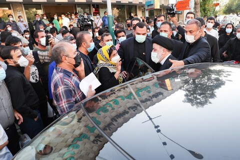 بازدید رئیس جمهور از داروخانه شبانه روزی ۲۹ فروردین