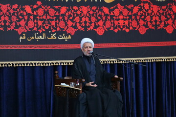 بالاترین معروف دفاع از ولایت و حاکمیت اسلامی است / عاشورا یعنی وفاداری به راه حسین(ع) در همه عرصه‌ها