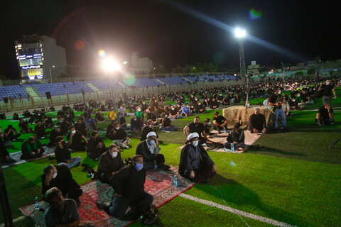 تصاویر / مراسم عزاداری شب پنجم ماه محرم در ورزشگاه حیدریان قم