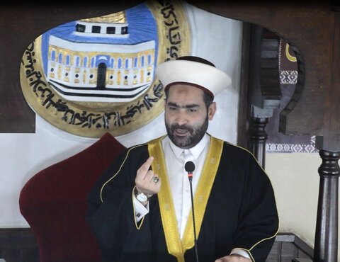 شیخ احمد القطان روحانی اهل سنت لبنان و رئیس جمعیت "قولنا و العمل"