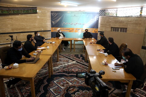 تصاویر/ نشست تخصصی « راهکارهای بازنمایی رسانه ای اقدامات هیئات مذهبی در بحران کرونا»