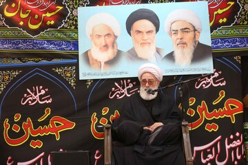 معرفت و وفاداری یاران امام حسین (ع) در شب عاشورا نمایان شد