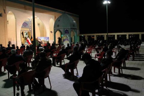 تصاویر/مراسم شب عاشورا درجوار شهید گمنام پردیس دانشگاه علوم پزشکی یزد