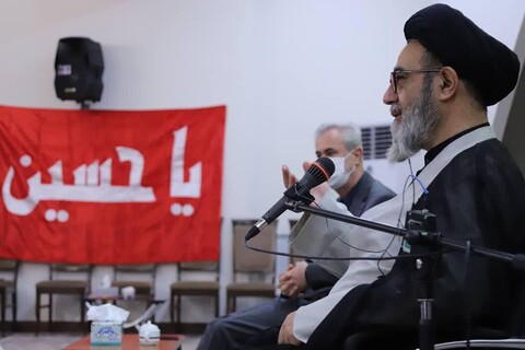تصاویر / آیین رونمایی از پوستر هجدهمین اجلاس بین المللی تجلیل از پیر غلامان حسینی