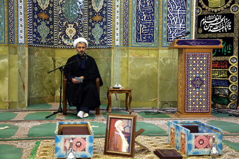 تصاویر/ بزرگداشت حجت الاسلام و المسلمین مرحوم پیشوایی در موسسه امام خمینی