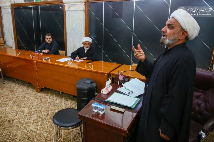 مجمع الروضة الحيدرية الفكري والثقافي يختتم دورته التعريفية بعلم المخطوطات