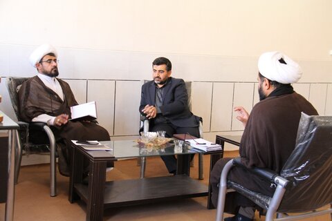 جلسه مرکز تخصصی شیخ مفید با حوزه علمیه