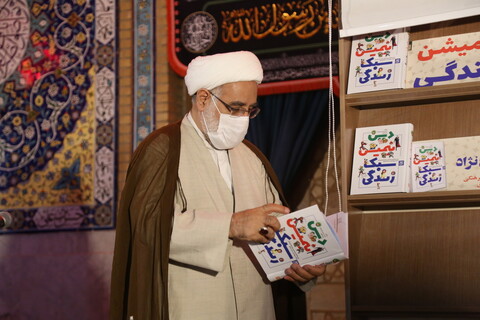 تصاویر / آیین رونمایی کتاب (دین ، انیمیشن ، سبک زندگی) آخرین اثر مرحوم فرج نژاد در مسجد جمکران