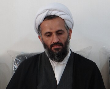 تا زمانی فرهنگ حسینی در جامعه زنده باشد دشمن کاری از پیش نمی برد