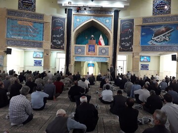 قانونی که زمینه ساز ظلم به کسی می‌شود را باید به دیوار کوبید