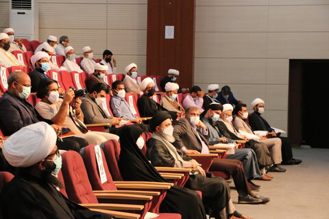 تصاویر/برگزاری آیین اختتامیه یازدهمین کنگره بین المللی امام سجاد در بندرعباس