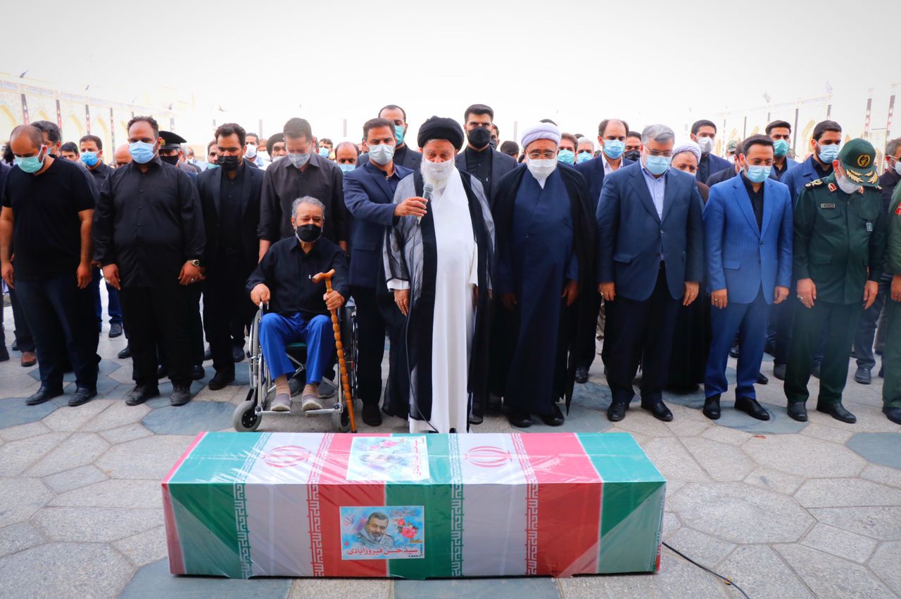 سردار فیروزآبادی در جوار امام رئوف آرام گرفت