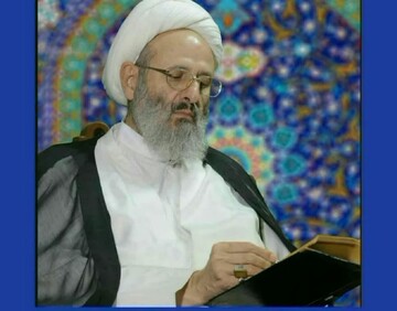 تسلیت عضو جامعه مدرسین به آیت الله العظمی مکارم