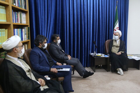 تصاویر / دیدار وزیر فرهنگ و ارشاد اسلامی با آیت الله اعرافی