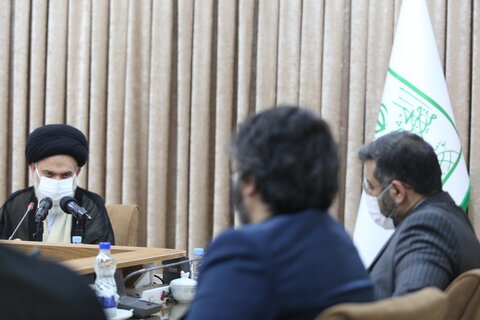 تصاویر / دیدار وزیر فرهنگ و ارشاد اسلامی با آیت الله حسینی بوشهری