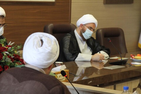 تصاویر / نشست ائمه جمعه استان همدان با رئیس شورای سیاست گذاری ائمه جمعه