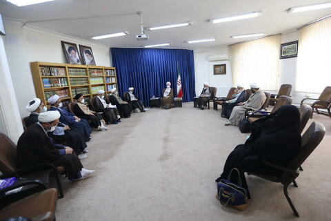 تصاویر/ دیدار اعضای شورای عالی بسیج با آیت الله اعرافی