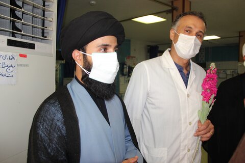 تجلیل از کادر درمان ومدافعان سلامت در مرکز درمانی بو علی سینای قزوین