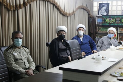 تصاویر/ مراسم تجلیل از روحانیون پیشکسوت کردستان در دوران دفاع مقدس به صورت ویدئو کنفرانس