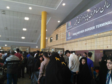 عبور از مرز فقط با ویزای زمینی امکان‌پذیر است