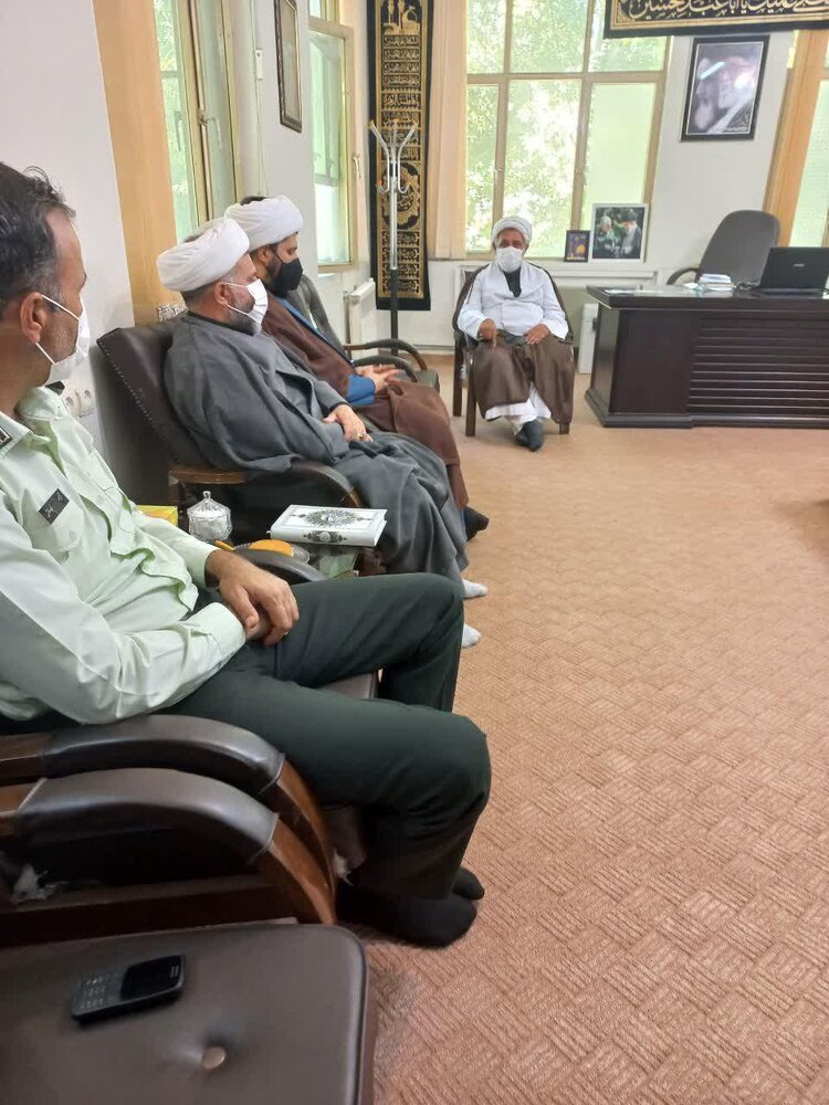 جلسه هماهنگی اجلاسیه شهدای روحانی استان ایلام