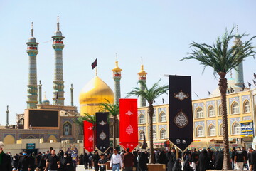 تصاویر / حال و هوای حرم کریمه اهل بیت (ع) در روز اربعین حسینی