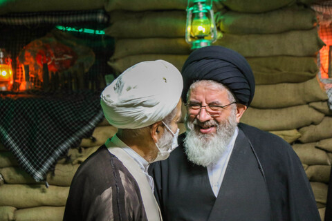 تصاویر/ آیین افتتاح نخستین یادمان شهدای روحانی در مدرسه صدر بازار اصفهان