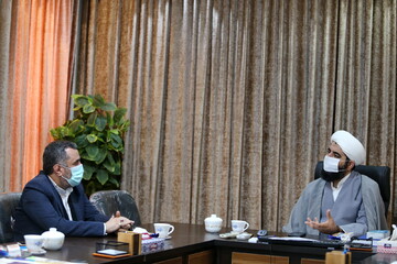 تصاویر/ دیدار جانشین دبیر ستاد امر به معروف و نهی از منکر قم با مسئول مرکز رسانه و فضای‌مجازی حوزه‌های علمیه