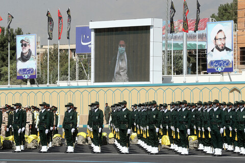 تصاویر/ مراسم مشترک دانش‌آموختگی دانشگاههای افسری نیروهای مسلح در دانشگاه امام حسین(ع)