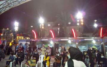 بانوان طلبه رشتی موکب اربعین تا پایان صفر را برپا کردند + عکس