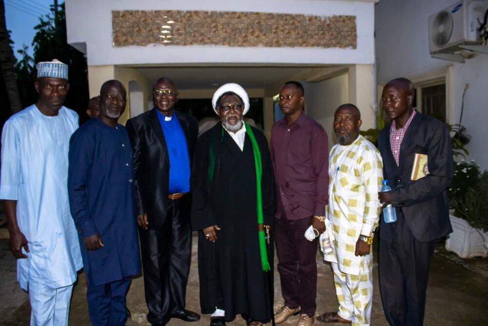دیدار پاستور اعظم کلیسای کاتولیک نیجریه با شیخ زکزاکی+تصاویر