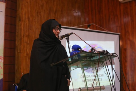 کوثر کالج برائے خواتین کی جانب سے تقریب تقسیم انعامات