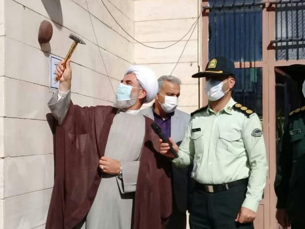 پلیس جمهوری اسلامی برای امنیت مردم از جان می گذرد