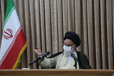 تصاویر/ دیدار وزیر ورزش با آیت الله حسینی بوشهری