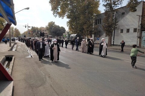 تصاویر/ برگزاری عزاداری خیابانی در خوی به مناسبت شهادت امام حسن عسکری (ع)