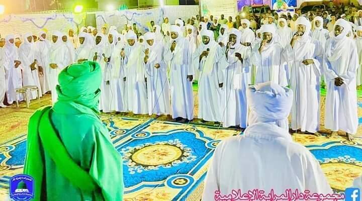 برگزاری جشن مولد النبی(ص) باحضور قطب تیجانیه منطقه نیل ازرق + تصاویر