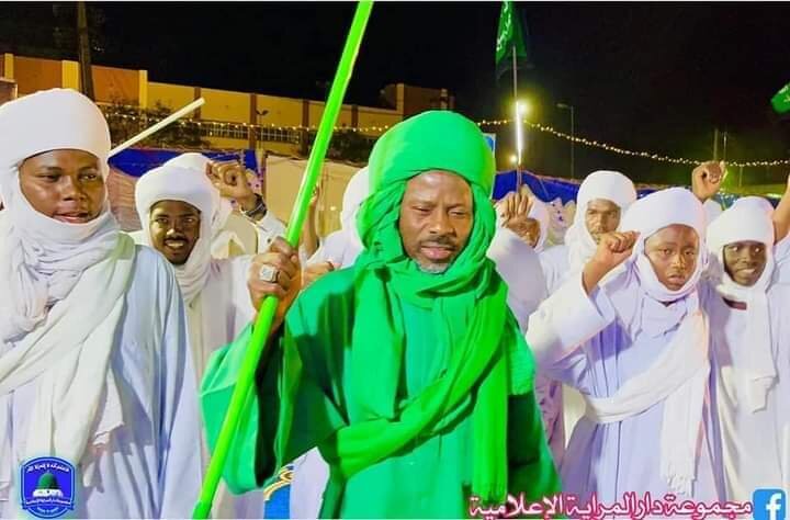 برگزاری جشن مولد النبی(ص) باحضور قطب تیجانیه منطقه نیل ازرق + تصاویر